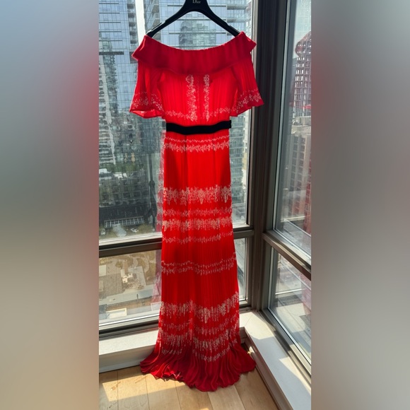 🆕 SELF PORTRAIT 🧿 NWOT Red Flower Spell Pleated Maxi Dress - CUT TAGS -Size 0 - Picture 5 of 16